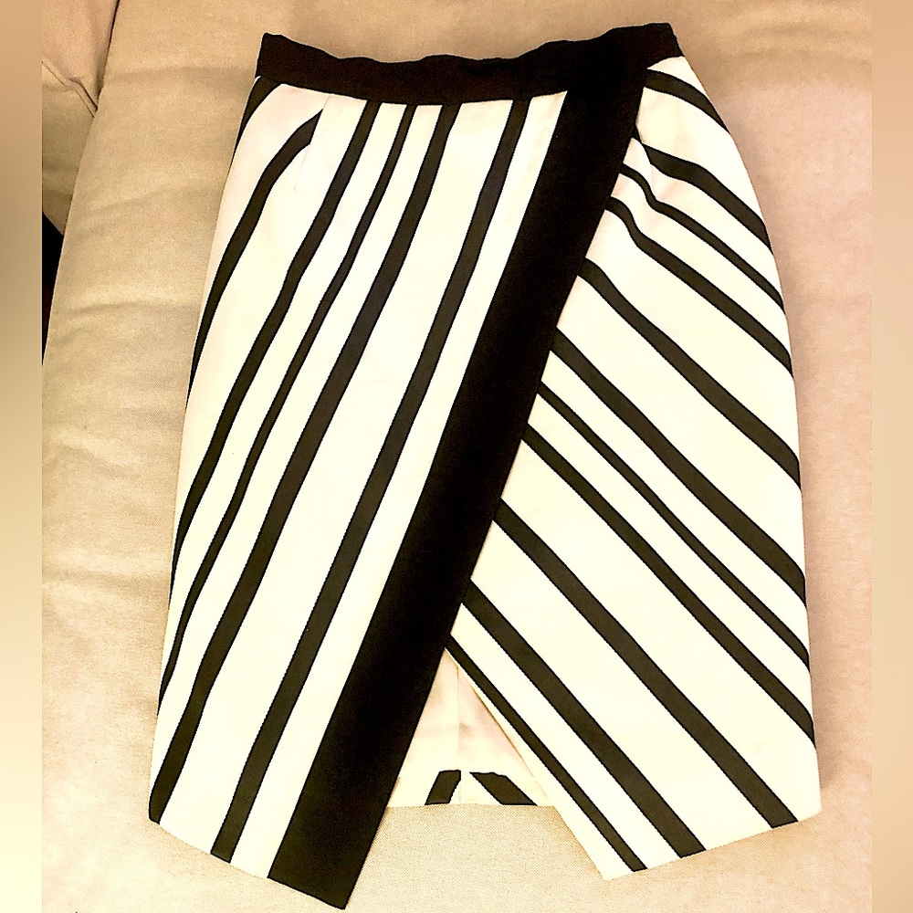 Fitted Skirt Front Split H&M Pencil Skirt